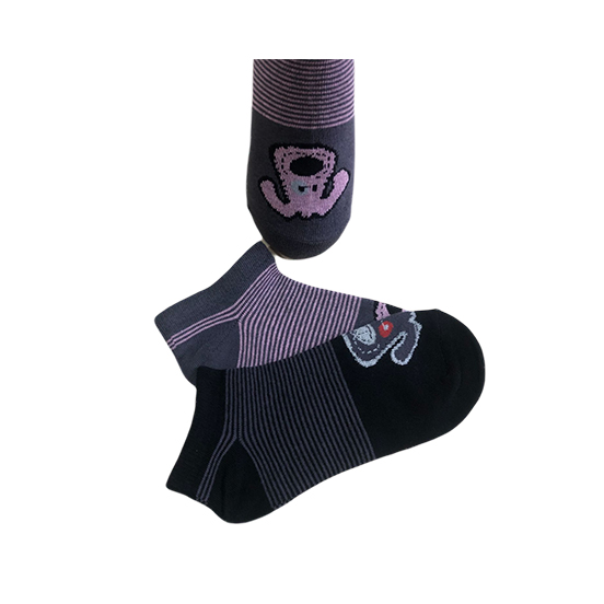 TYPES OF WOMEN'S SOCKET SOCKS WITH DOG PATTERN